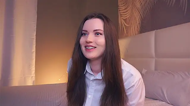 LoraDevon online show from 01.25.25