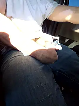 Spunwhiteboy1992 online show from 02.11.26