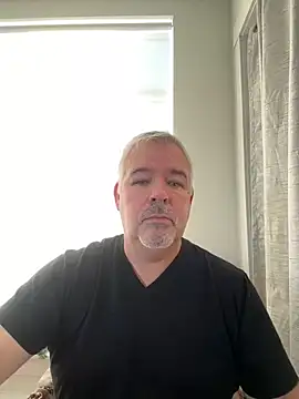 Snapshot of aarosteev2 chatting on 12.04.24 aarosteev2 online show from 12.04.24