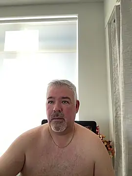 Snapshot of aarosteev2 chatting on 01.21.25 aarosteev2 online show from 01.21.25