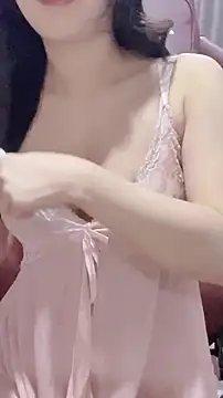 nenechuchu online show from 09.17.25