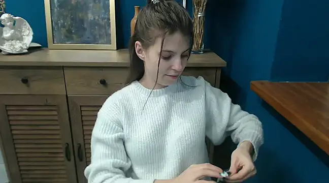 Snapshot of felicity_gold chatting on 12.30.24 felicity gold online show from 12.30.24