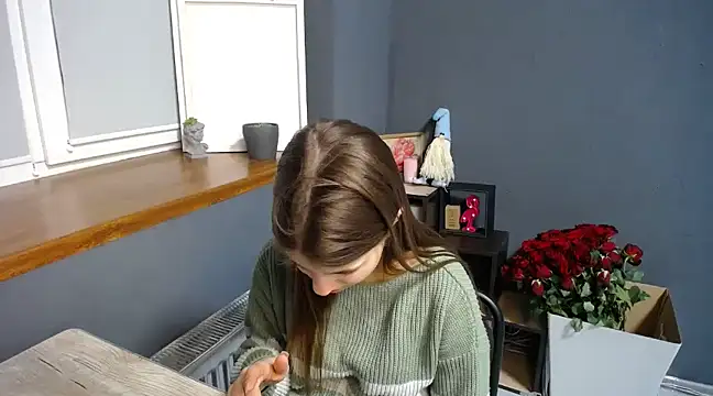 Snapshot of felicity_gold chatting on 02.20.25 felicity gold online show from 02.20.25