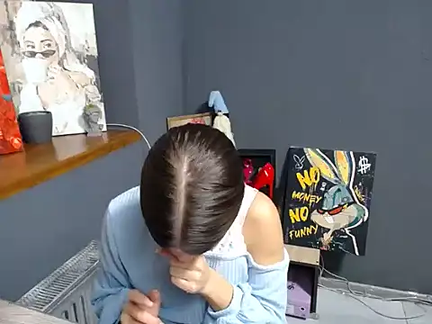 Snapshot of felicity_gold chatting on 10.29.25 felicity gold online show from 10.29.25