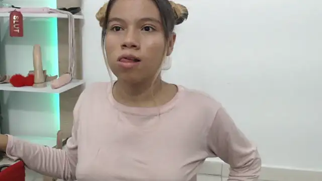 Naomi991 online show from 09.26.25