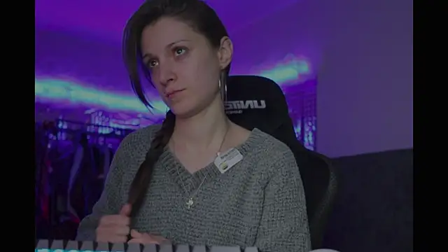 Snapshot of Kathleen_Meow chatting on 09.27.25 Kathleen Meow online show from 09.27.25