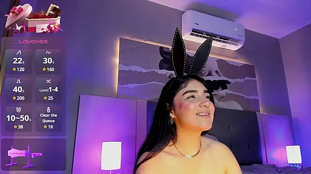 Belliinda 21 online show from 02.22.25