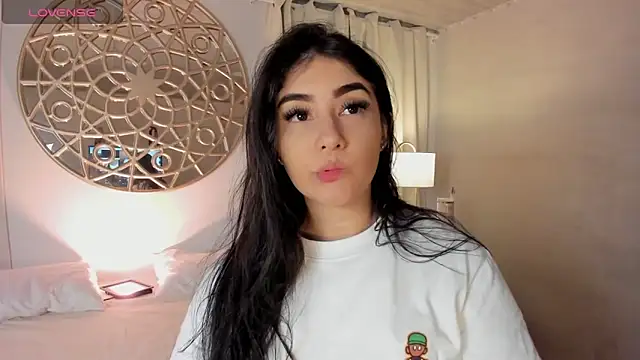 Belliinda 21 online show from 03.28.26