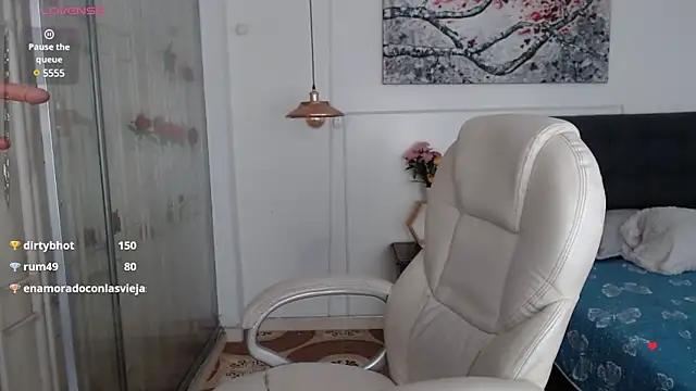 Tania Goddess  online show from 12.23.24