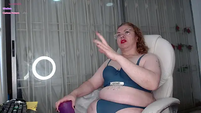 Tania Goddess  online show from 03.15.25