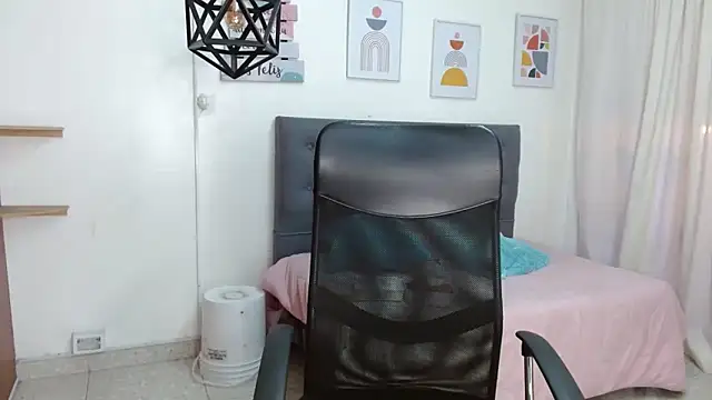 Tania Goddess  online show from 09.14.25