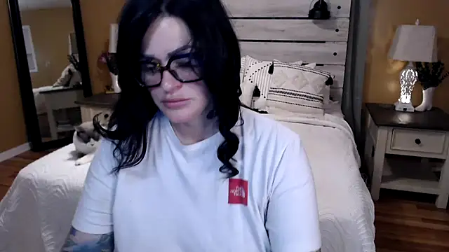 TexasTattooedHouseWife online show from 02.27.25