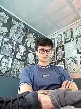 Loggan donnelly online show from 12.14.25