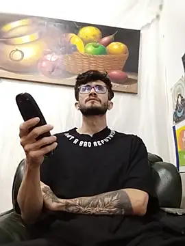 Loggan donnelly online show from 05.28.26