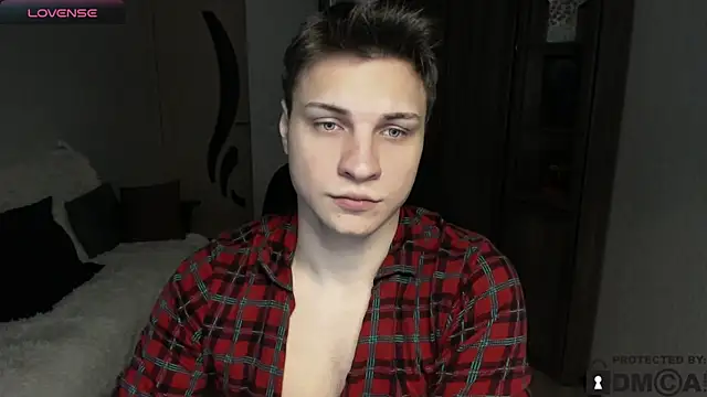 handsome guy01 online show from 11.24.25