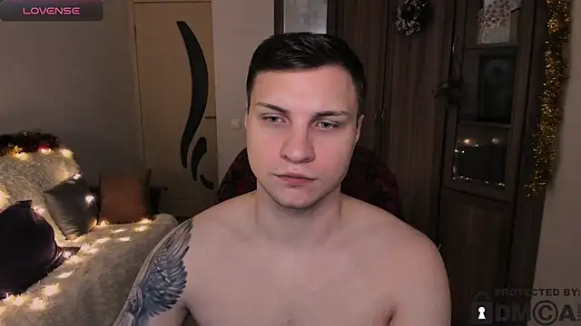 handsome guy01 online show from 11.28.25