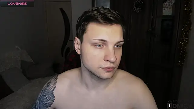 handsome guy01 online show from 12.18.25