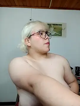 Snapshot of amalia_love chatting on 11.01.25 amalia love online show from 11.01.25