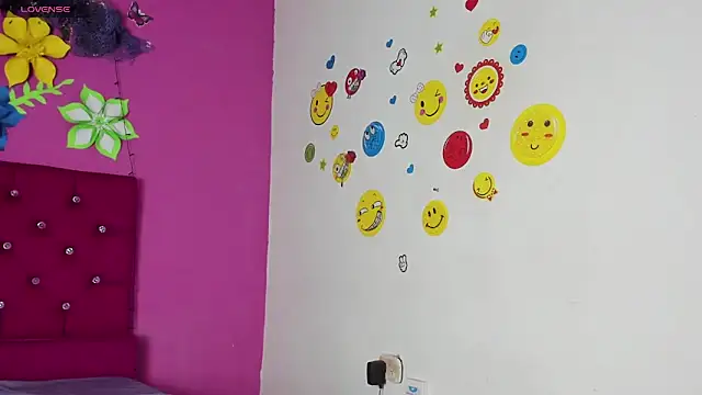 tiffany Bitch online show from 12.04.24