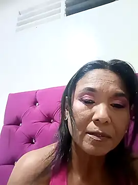 tiffany Bitch online show from 05.08.26