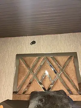 Praga Pink online show from 11.29.25