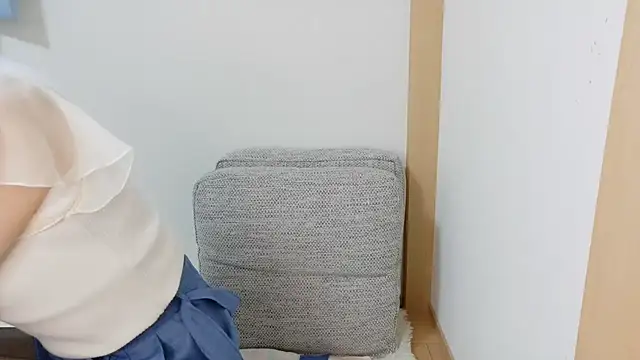 Hana-tan online show from 09.30.25