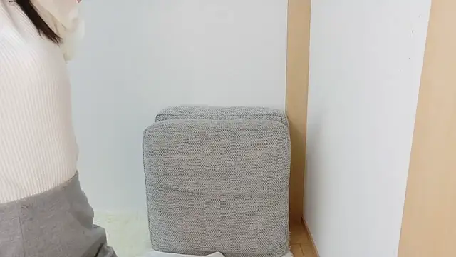 Hana-tan online show from 10.07.25