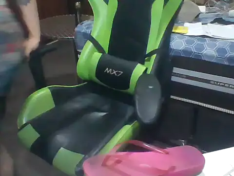 Snapshot of SOLESFETISHBR chatting on 09.22.25 SOLESFETISHBR online show from 09.22.25