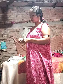 Hotty-dola online show from 03.06.25
