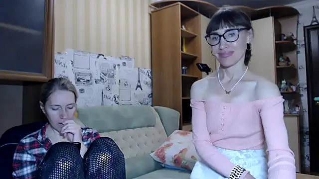Snapshot of Pepper_mur chatting on 12.07.24 Pepper mur online show from 12.07.24