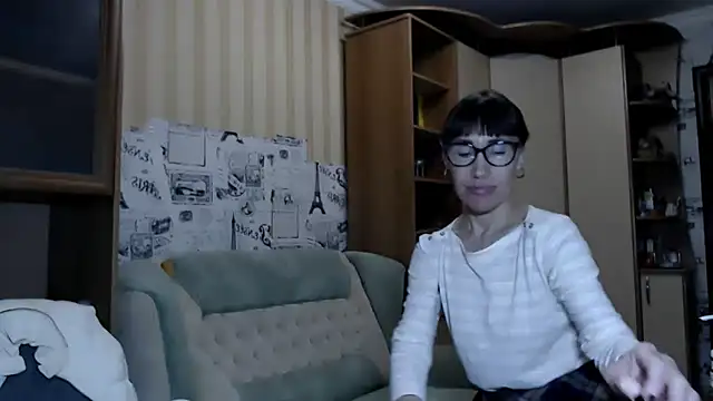 Snapshot of Pepper_mur chatting on 12.23.24 Pepper mur online show from 12.23.24