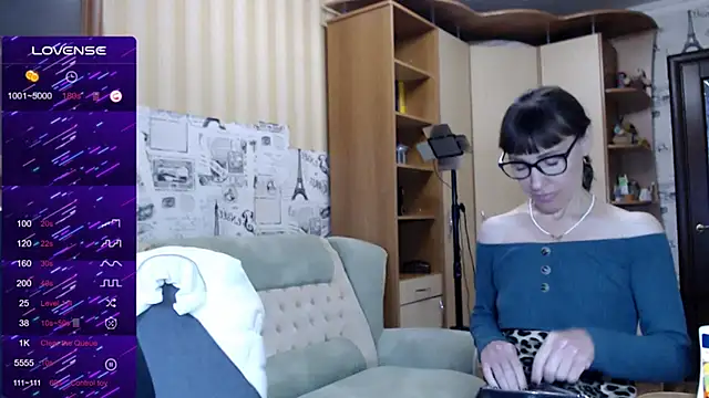 Snapshot of Pepper_mur chatting on 12.24.24 Pepper mur online show from 12.24.24