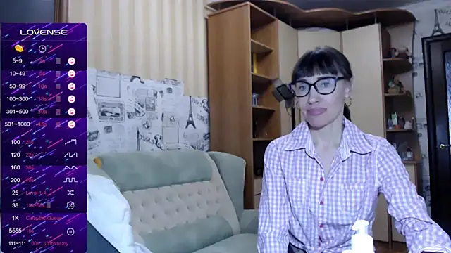 Snapshot of Pepper_mur chatting on 12.26.24 Pepper mur online show from 12.26.24