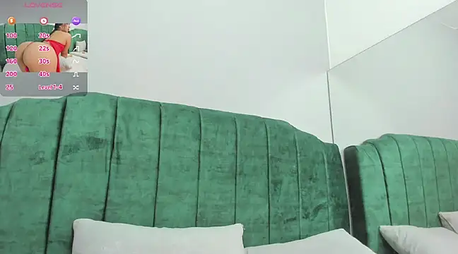 GABYTAYLOR  online show from 02.28.25