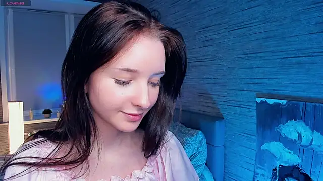 MerylHedley online show from 12.26.24