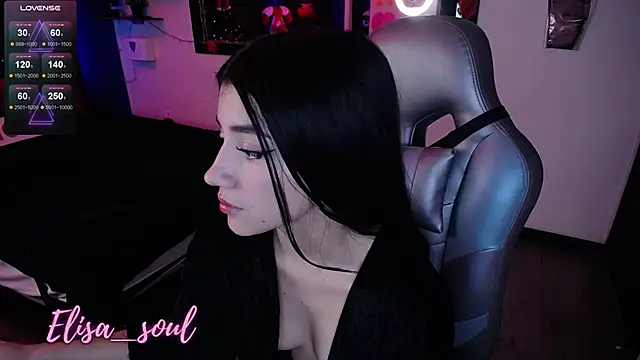 Snapshot of Elisa_Soul chatting on 12.06.24 Elisa Soul online show from 12.06.24