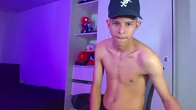 LiamGadiell online show from 02.20.25