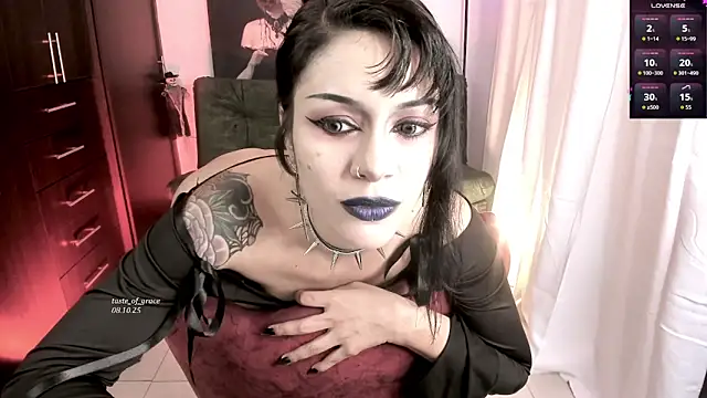 Snapshot of Taste_of_Grace chatting on 10.08.25 Taste of Grace online show from 10.08.25