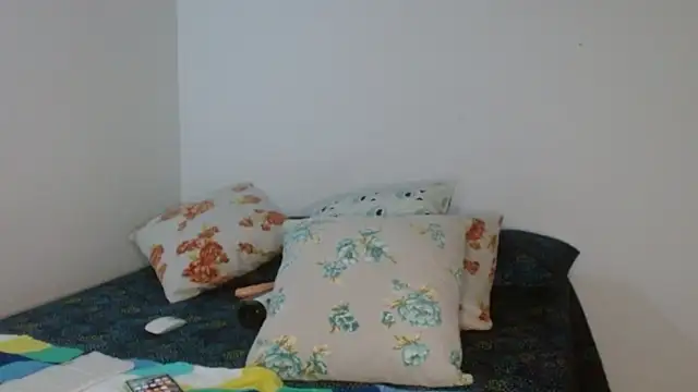 Vanessa Aniston online show from 03.03.25