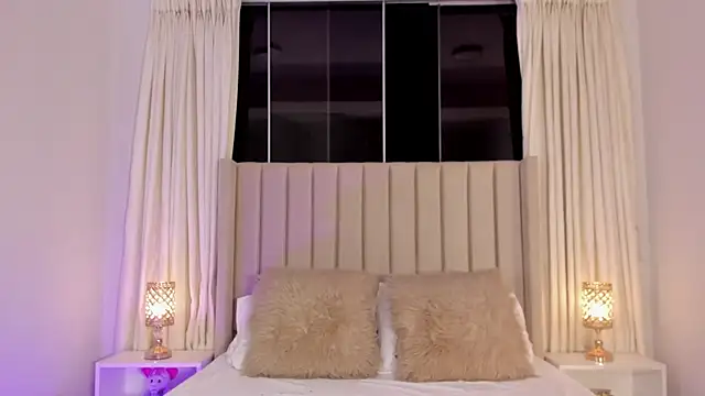 Aliison Smith online show from 04.10.26