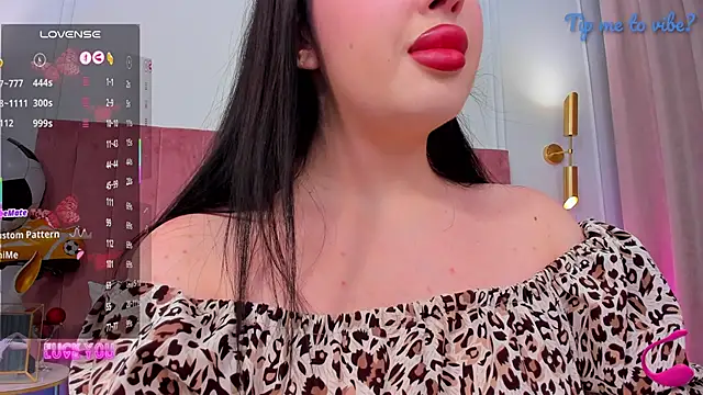 Mayzzie online show from 06.27.26