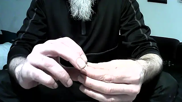 Snapshot of Kingsscepter chatting on 01.13.25 Kingsscepter online show from 01.13.25