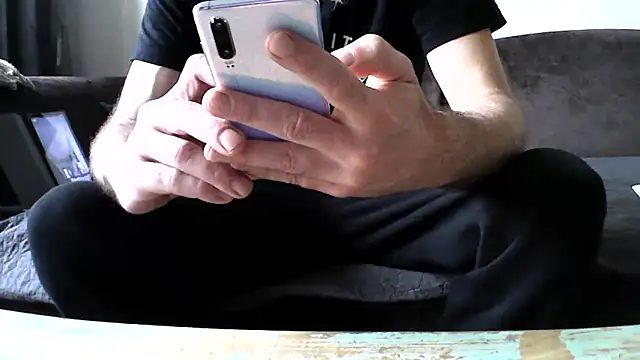 Snapshot of Kingsscepter chatting on 01.18.25 Kingsscepter online show from 01.18.25