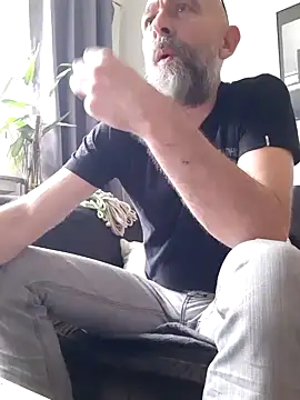 Snapshot of Kingsscepter chatting on 01.25.25 Kingsscepter online show from 01.25.25