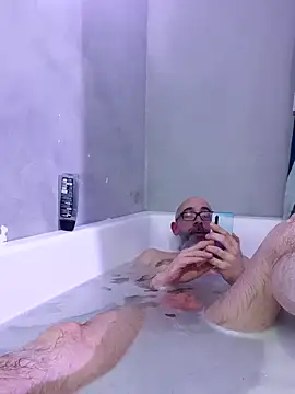 Snapshot of Kingsscepter chatting on 01.28.25 Kingsscepter online show from 01.28.25