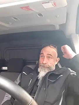 Snapshot of Kingsscepter chatting on 02.19.25 Kingsscepter online show from 02.19.25