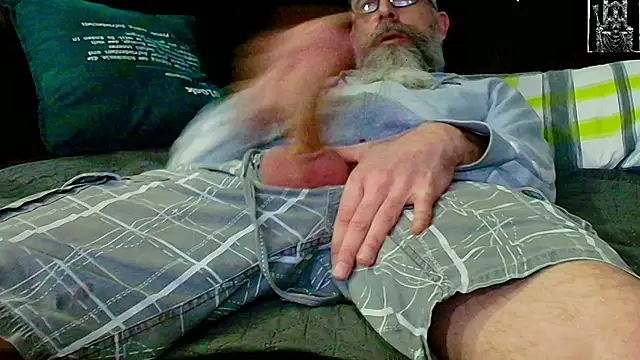 Snapshot of Kingsscepter chatting on 03.03.25 Kingsscepter online show from 03.03.25