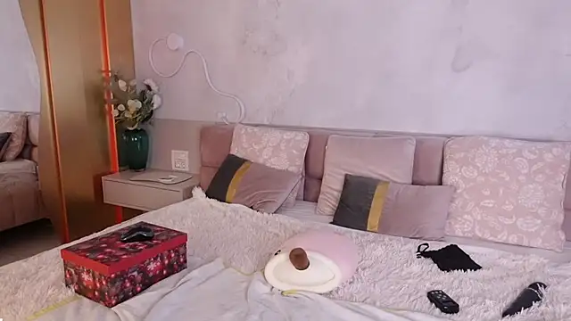 JullyBlair online show from 03.06.25