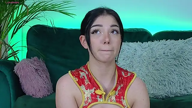 AveryWillow online show from 10.15.25