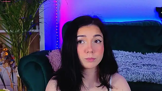 AveryWillow online show from 03.09.26